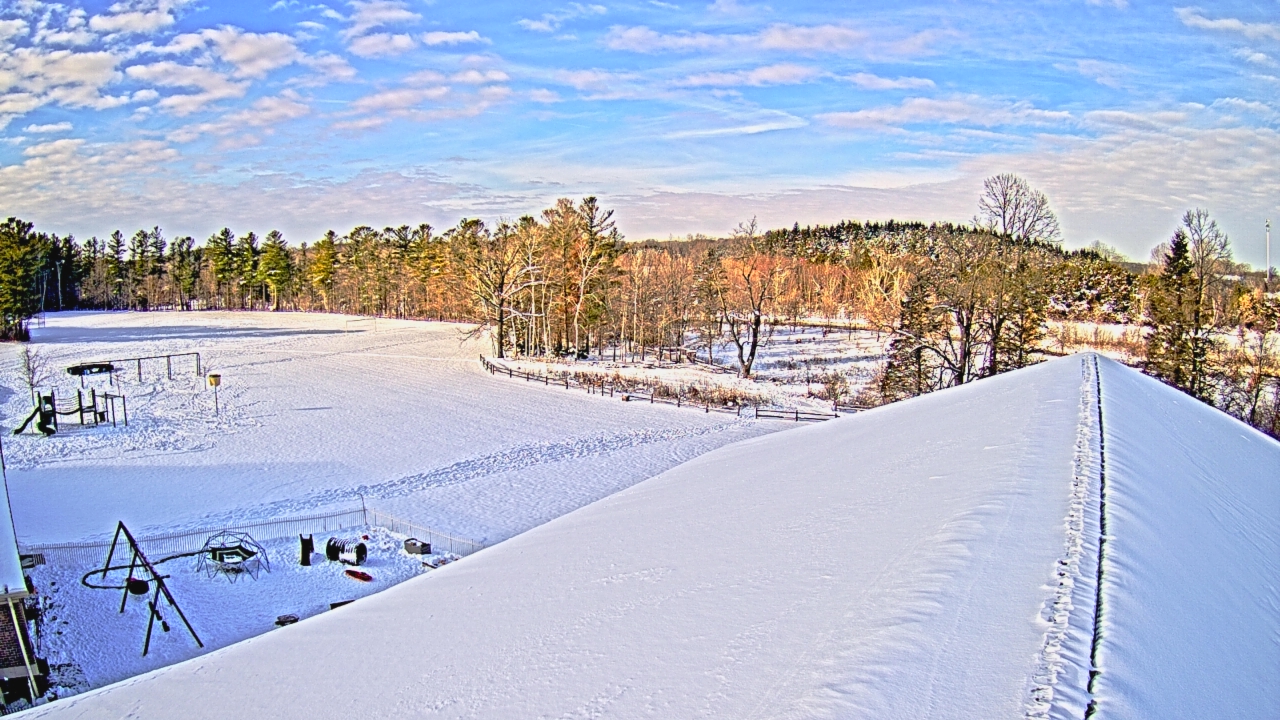 Thumbnail for current weather camera view from St Johns Lutheran School in Newburg, Wisconsin