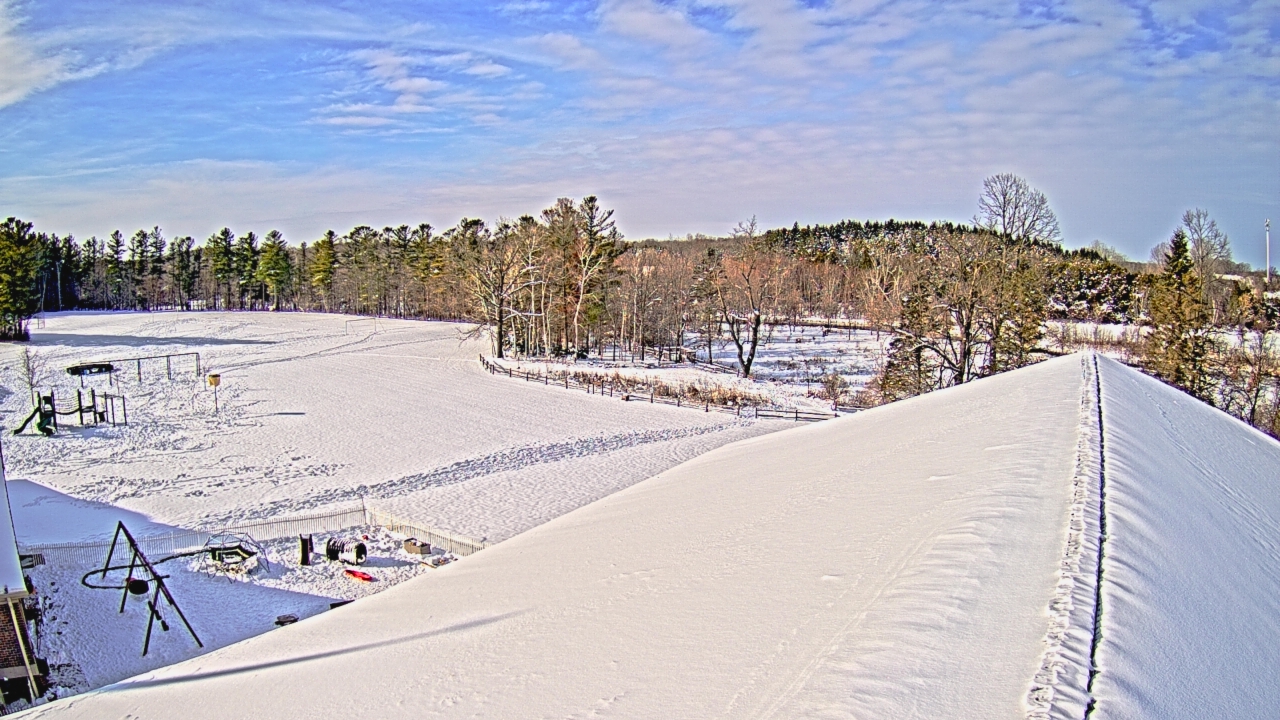 Thumbnail for current weather camera view from St Johns Lutheran School in Newburg, Wisconsin