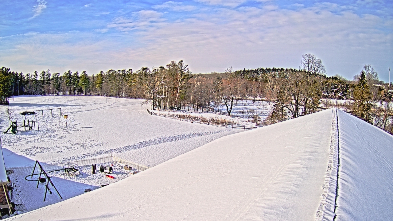 Thumbnail for current weather camera view from St Johns Lutheran School in Newburg, Wisconsin