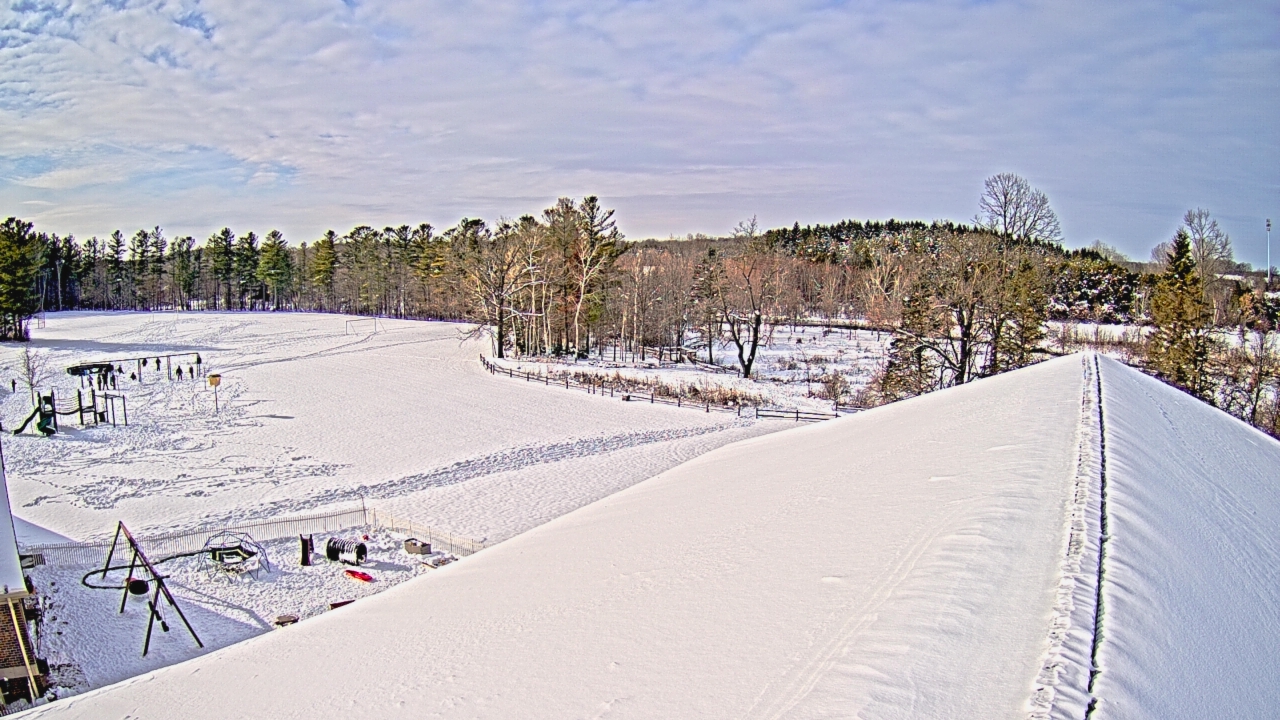 Thumbnail for current weather camera view from St Johns Lutheran School in Newburg, Wisconsin