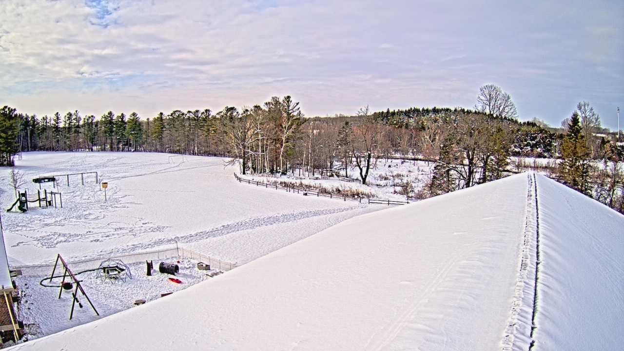 Thumbnail for current weather camera view from St Johns Lutheran School in Newburg, Wisconsin