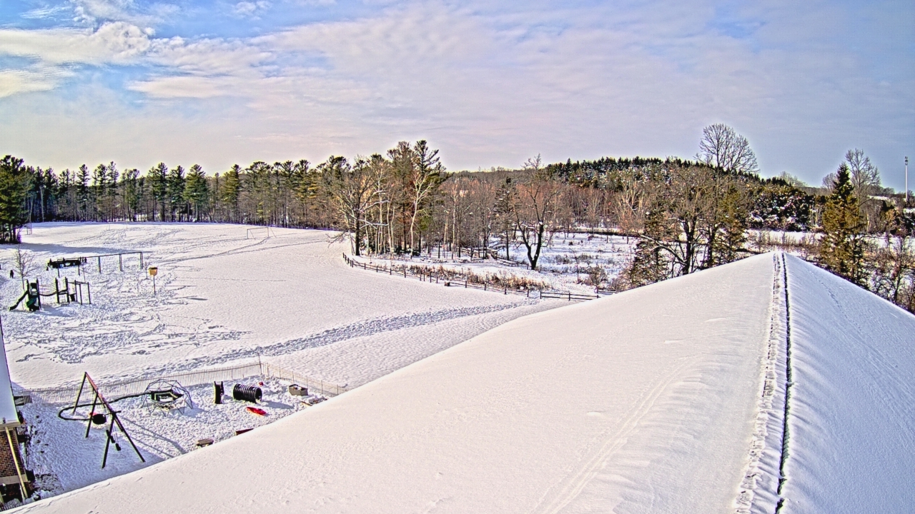 Thumbnail for current weather camera view from St Johns Lutheran School in Newburg, Wisconsin