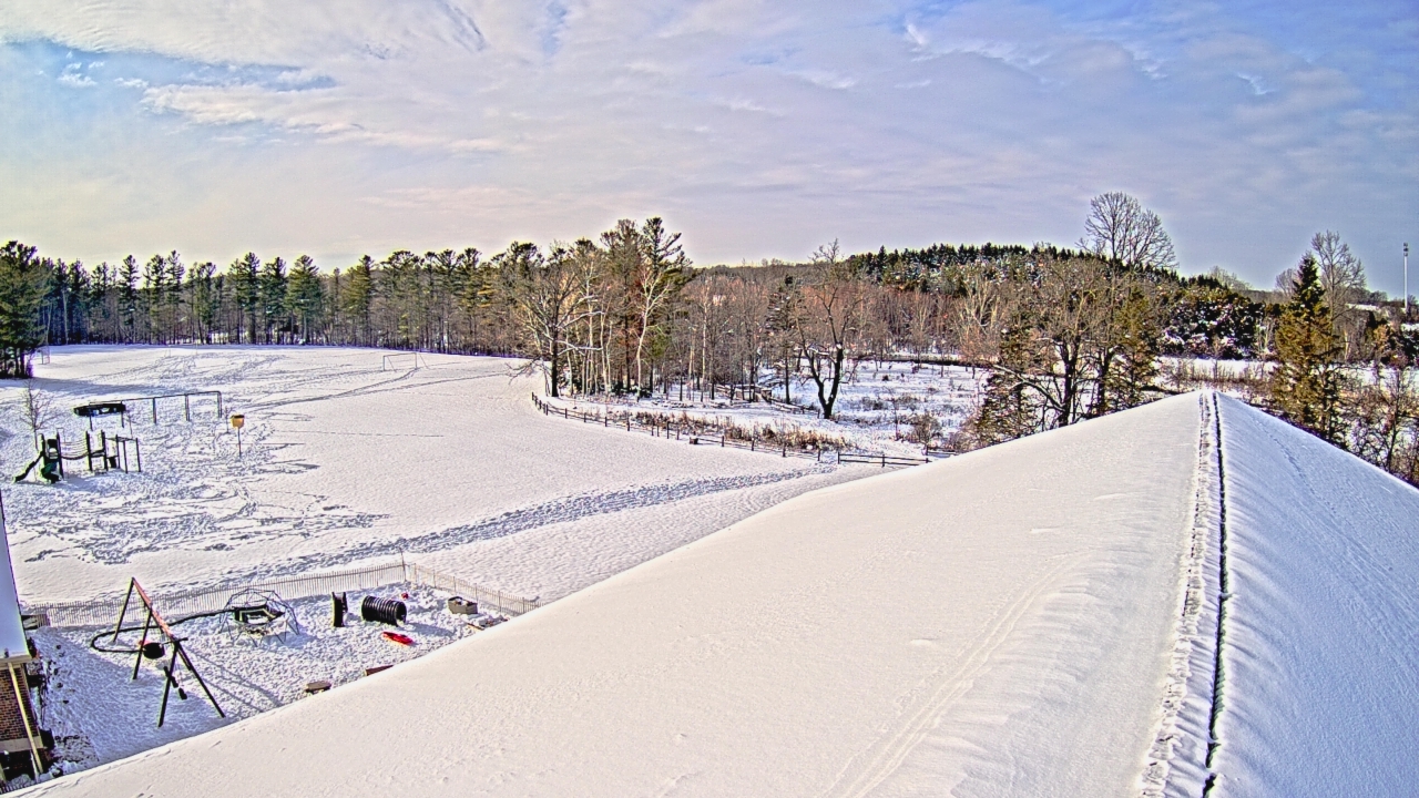 Thumbnail for current weather camera view from St Johns Lutheran School in Newburg, Wisconsin