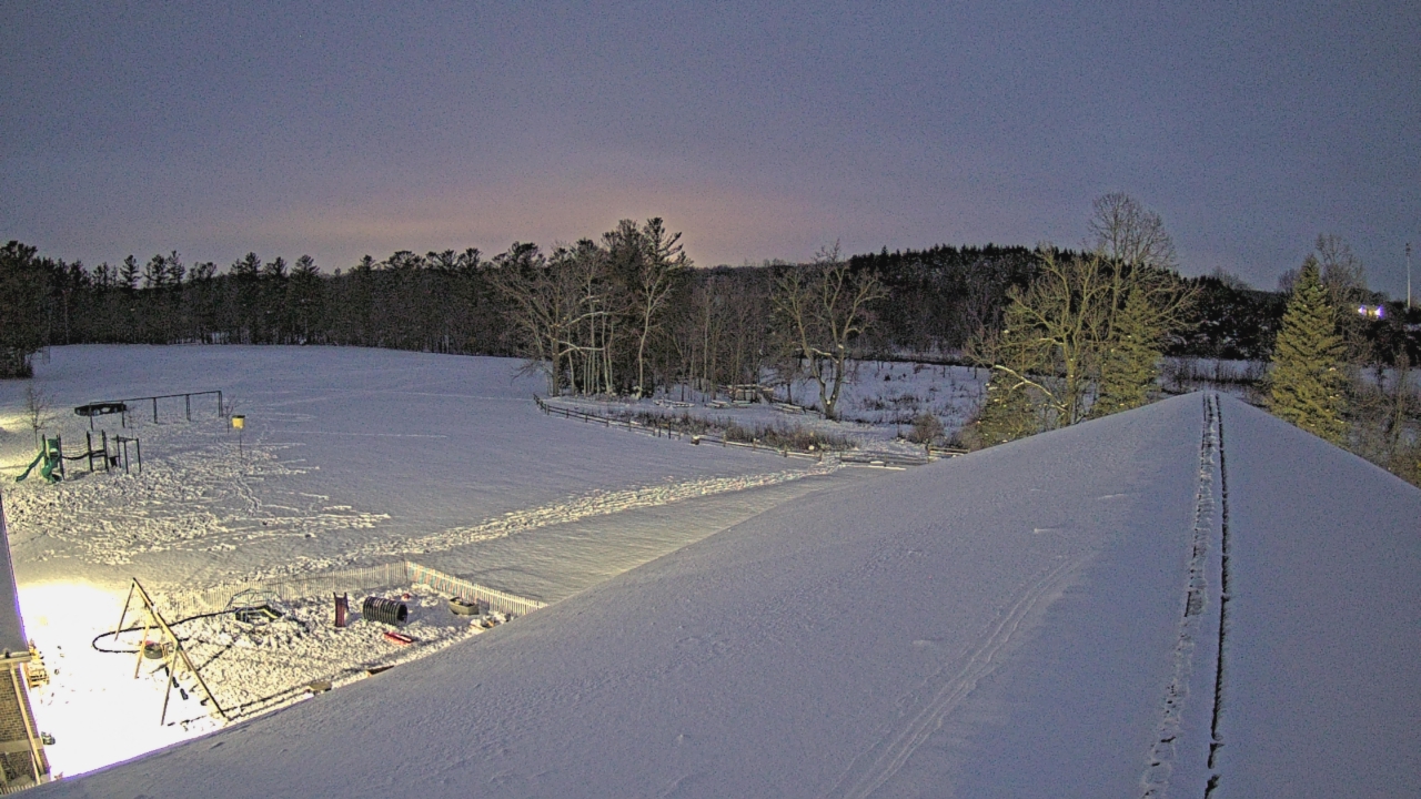 Thumbnail for current weather camera view from St Johns Lutheran School in Newburg, Wisconsin