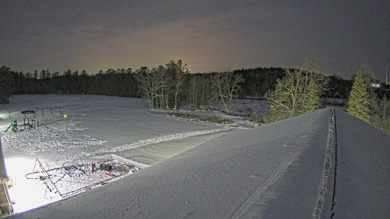 Thumbnail for current weather camera view from St Johns Lutheran School in Newburg, Wisconsin