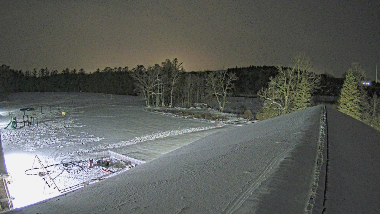 Thumbnail for current weather camera view from St Johns Lutheran School in Newburg, Wisconsin
