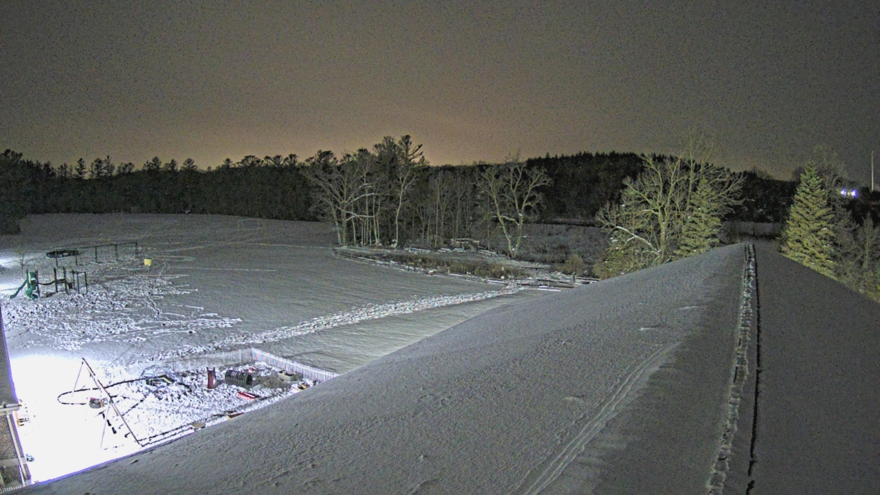 Thumbnail for current weather camera view from St Johns Lutheran School in Newburg, Wisconsin