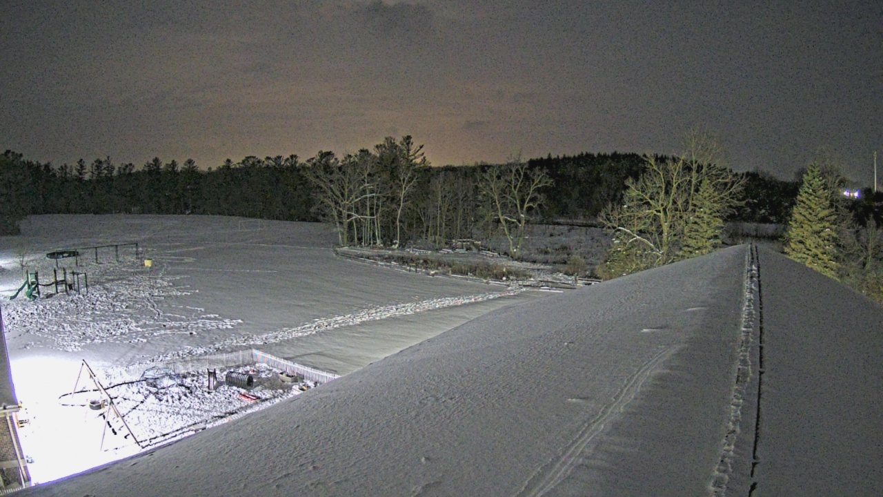 Thumbnail for current weather camera view from St Johns Lutheran School in Newburg, Wisconsin
