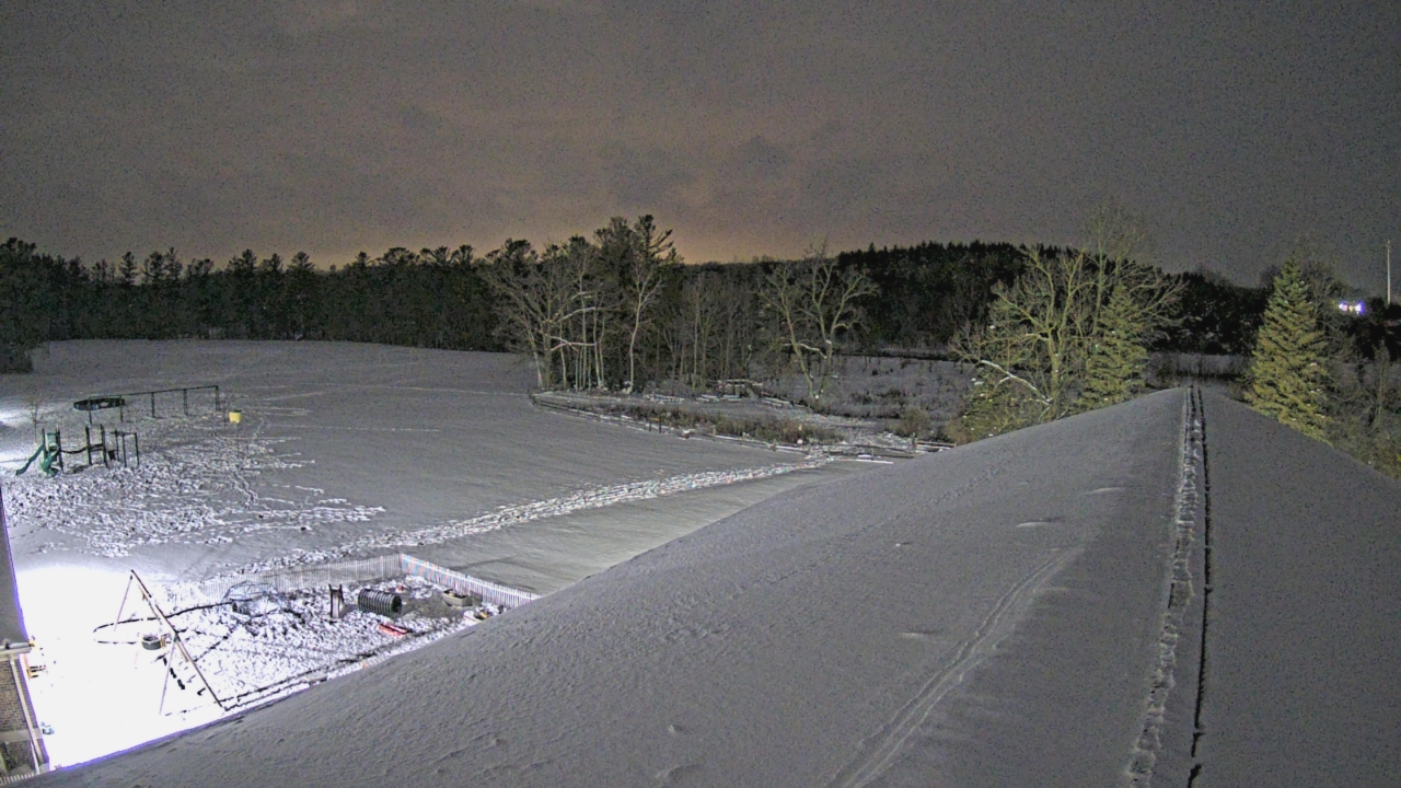 Thumbnail for current weather camera view from St Johns Lutheran School in Newburg, Wisconsin