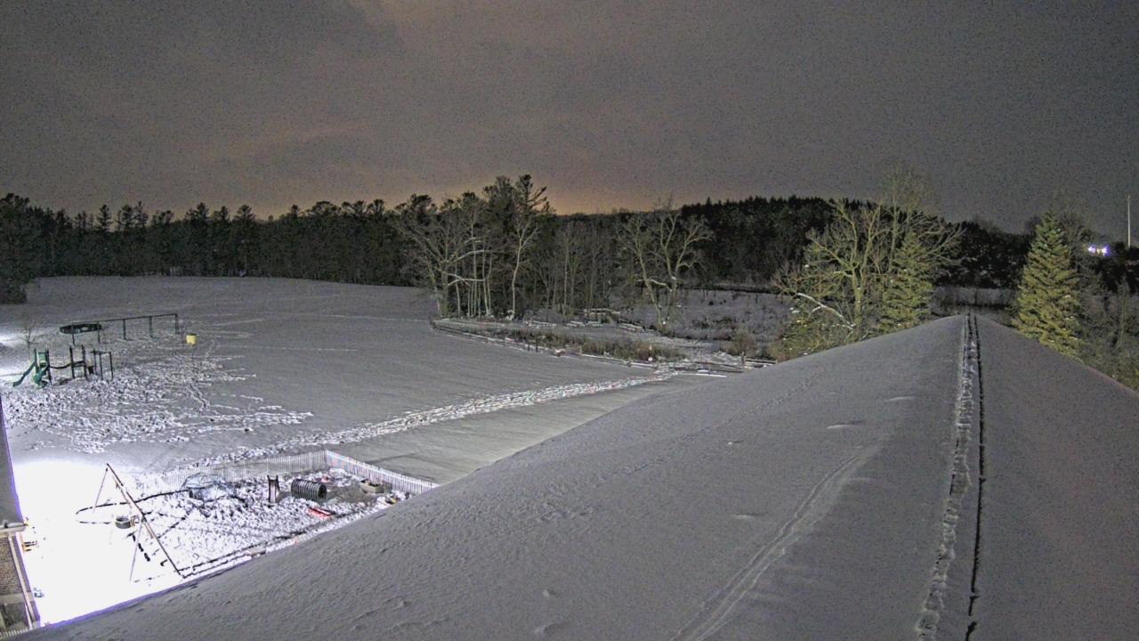 Thumbnail for current weather camera view from St Johns Lutheran School in Newburg, Wisconsin