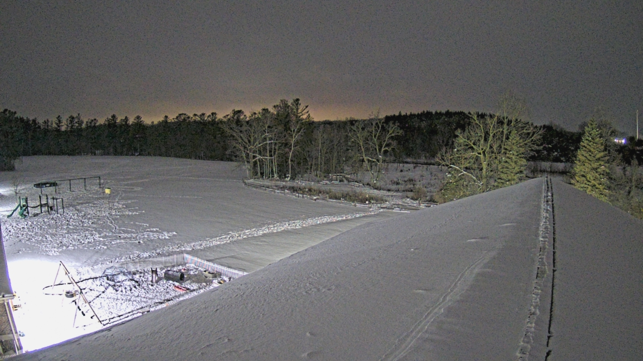 Thumbnail for current weather camera view from St Johns Lutheran School in Newburg, Wisconsin