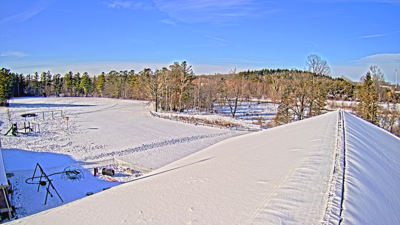 Thumbnail for current weather camera view from St Johns Lutheran School in Newburg, Wisconsin