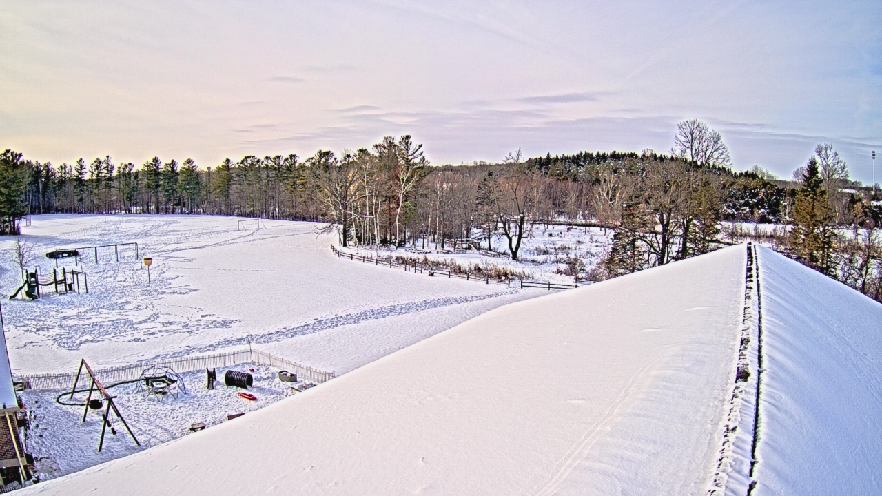 Thumbnail for current weather camera view from St Johns Lutheran School in Newburg, Wisconsin