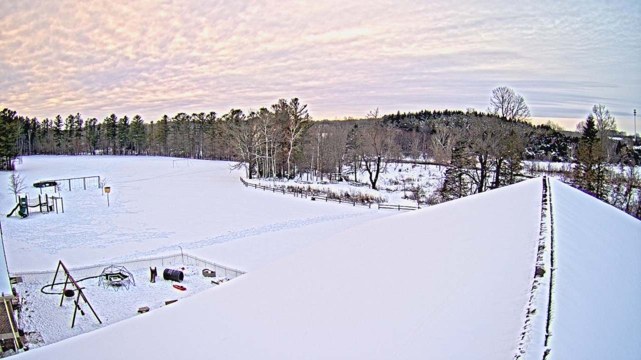 Thumbnail for current weather camera view from St Johns Lutheran School in Newburg, Wisconsin