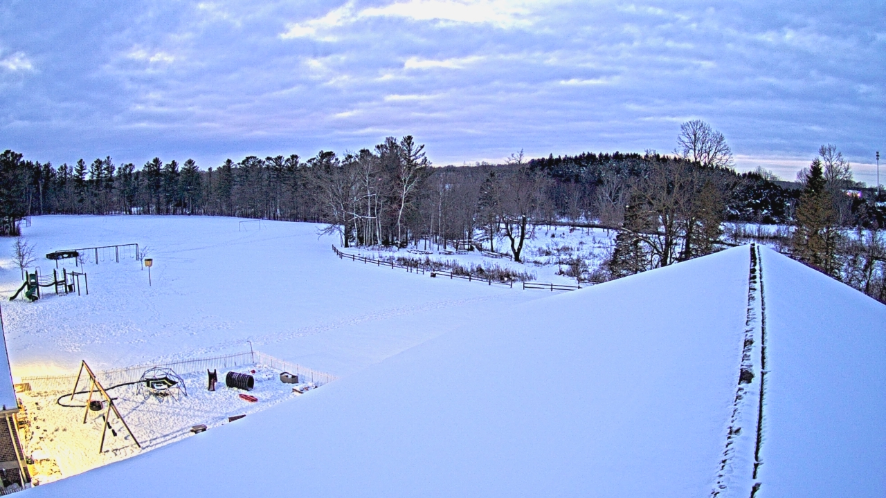 Thumbnail for current weather camera view from St Johns Lutheran School in Newburg, Wisconsin