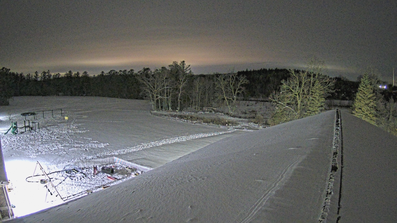 Thumbnail for current weather camera view from St Johns Lutheran School in Newburg, Wisconsin