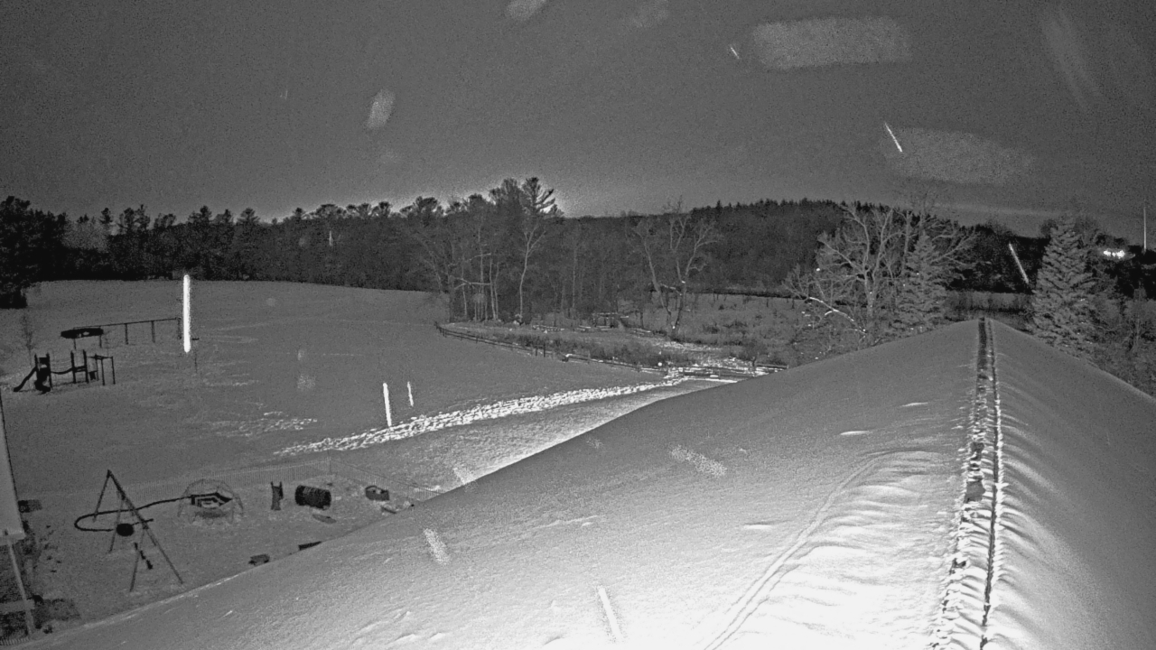 Thumbnail for current weather camera view from St Johns Lutheran School in Newburg, Wisconsin