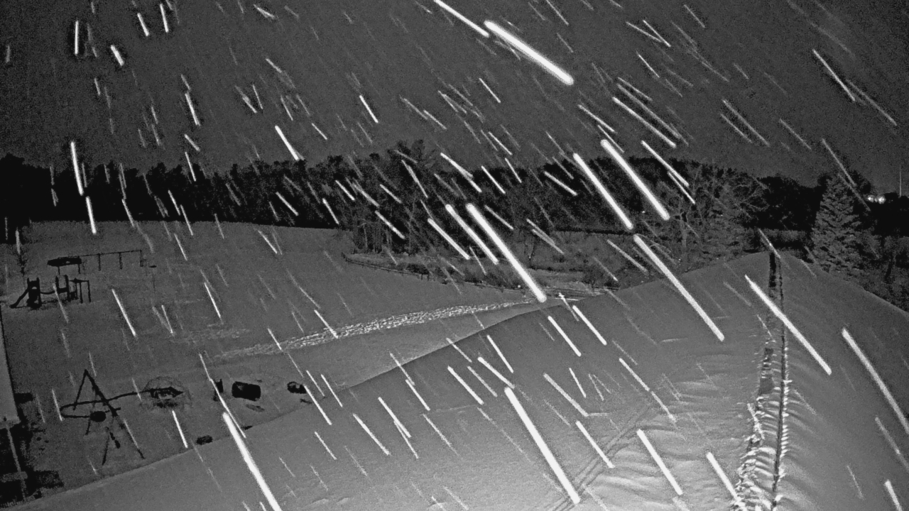 Thumbnail for current weather camera view from St Johns Lutheran School in Newburg, Wisconsin