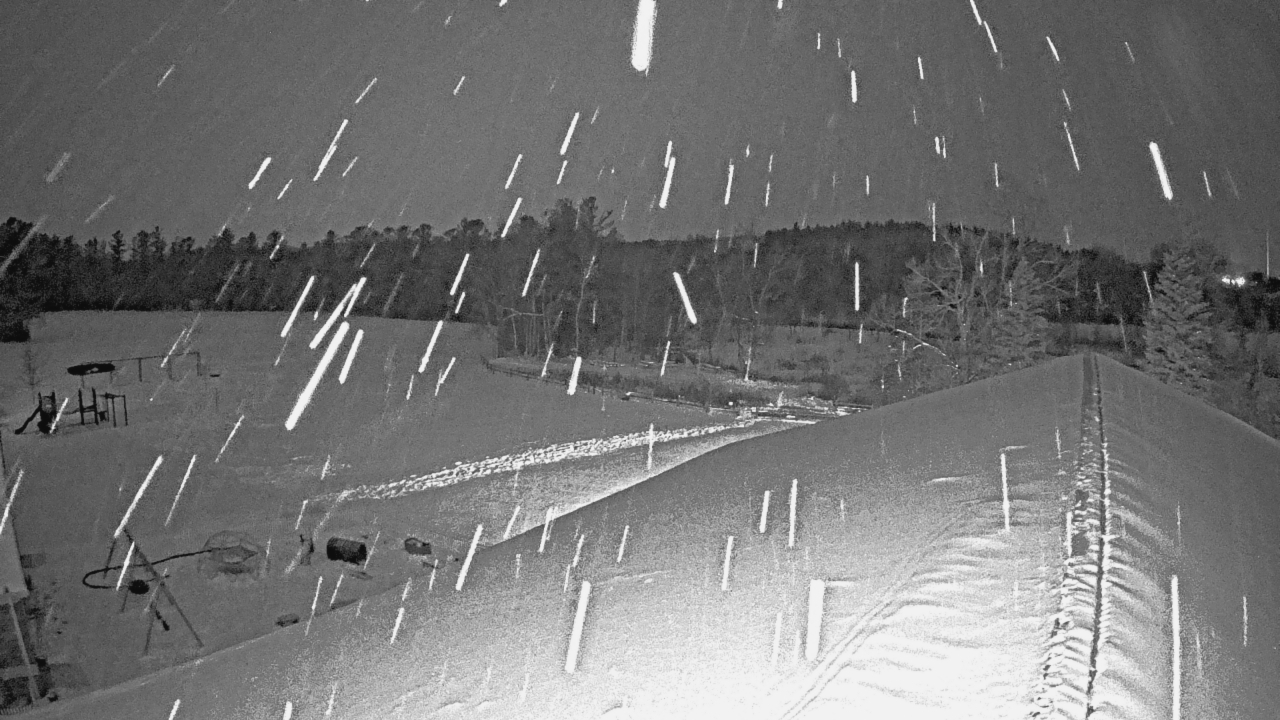 Thumbnail for current weather camera view from St Johns Lutheran School in Newburg, Wisconsin