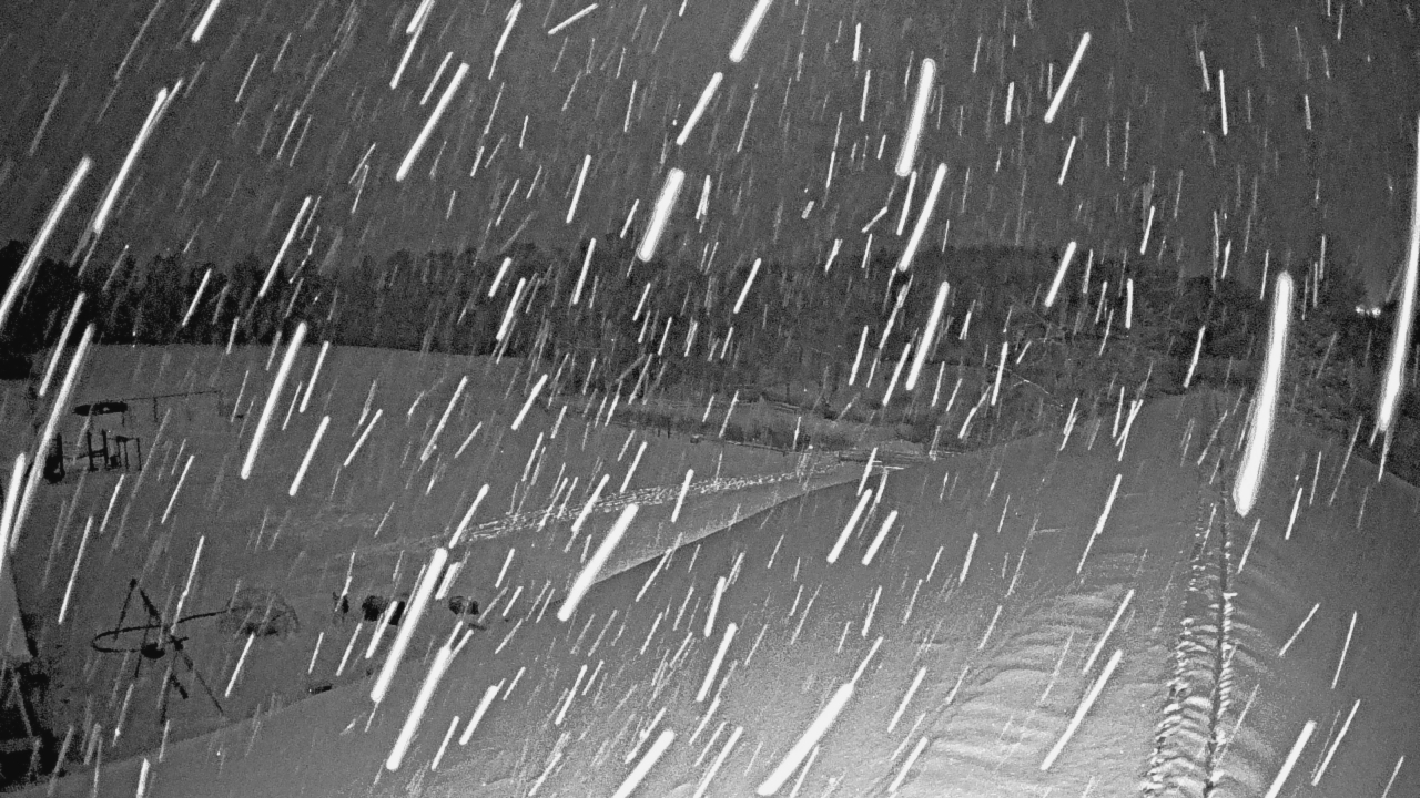 Thumbnail for current weather camera view from St Johns Lutheran School in Newburg, Wisconsin