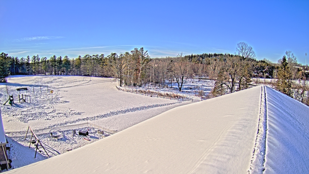 Thumbnail for current weather camera view from St Johns Lutheran School in Newburg, Wisconsin