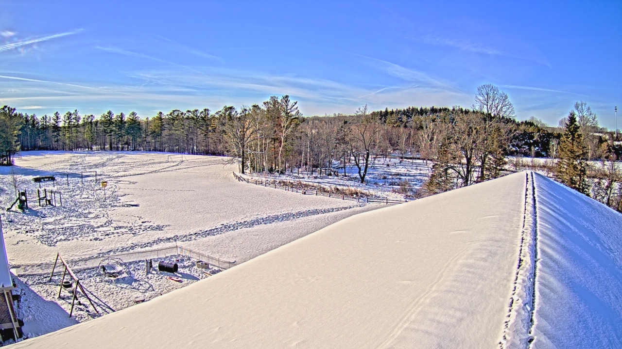Thumbnail for current weather camera view from St Johns Lutheran School in Newburg, Wisconsin