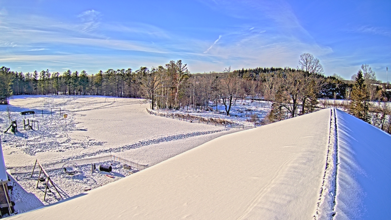 Thumbnail for current weather camera view from St Johns Lutheran School in Newburg, Wisconsin