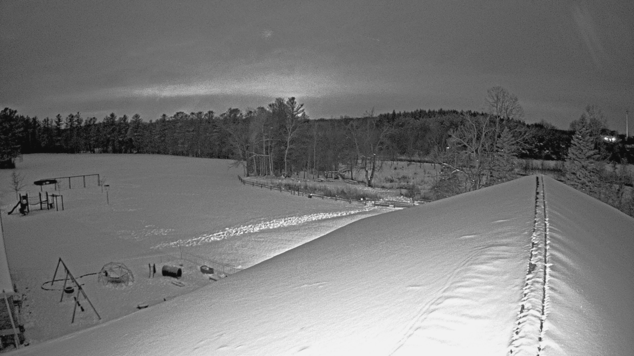 Thumbnail for current weather camera view from St Johns Lutheran School in Newburg, Wisconsin