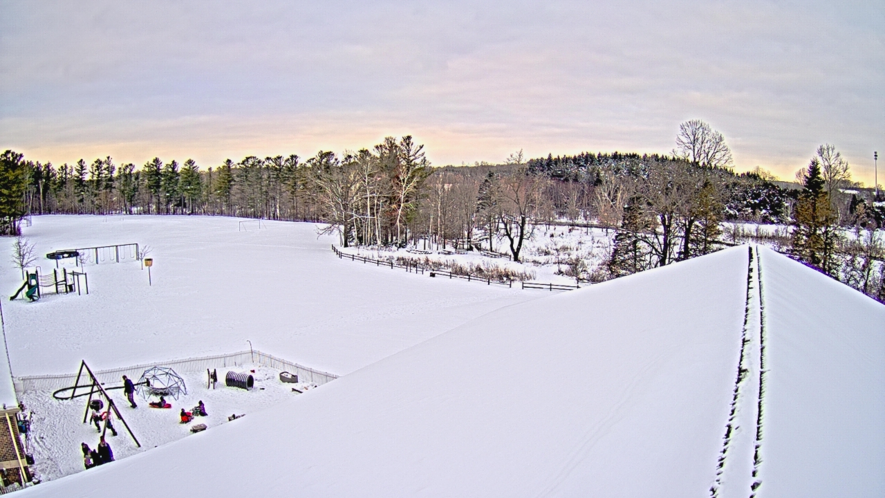 Thumbnail for current weather camera view from St Johns Lutheran School in Newburg, Wisconsin