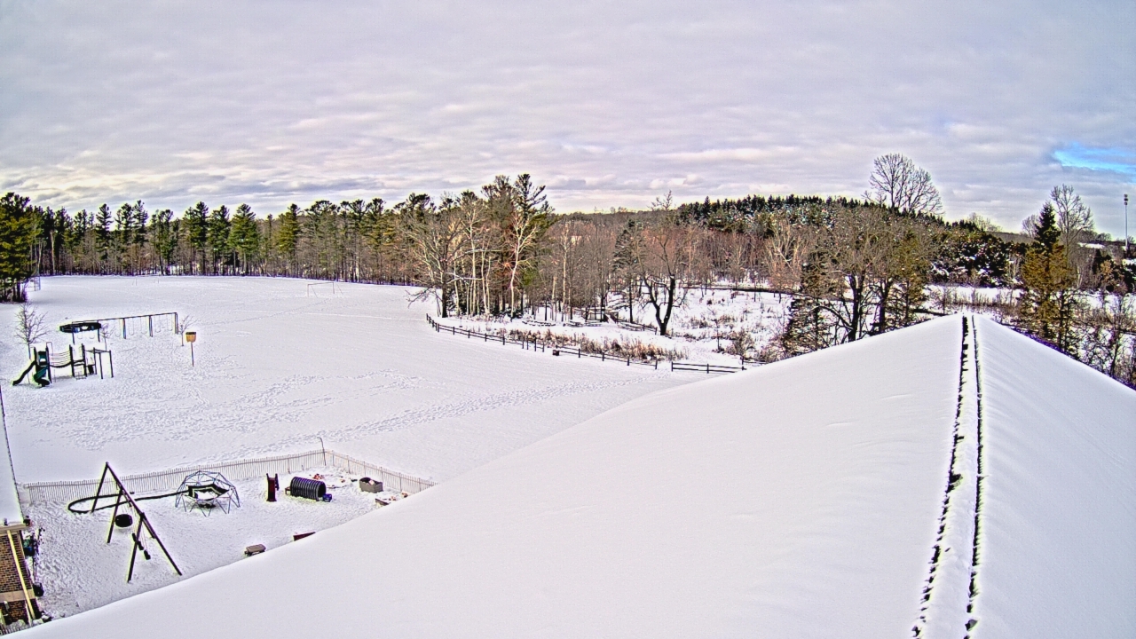 Thumbnail for current weather camera view from St Johns Lutheran School in Newburg, Wisconsin