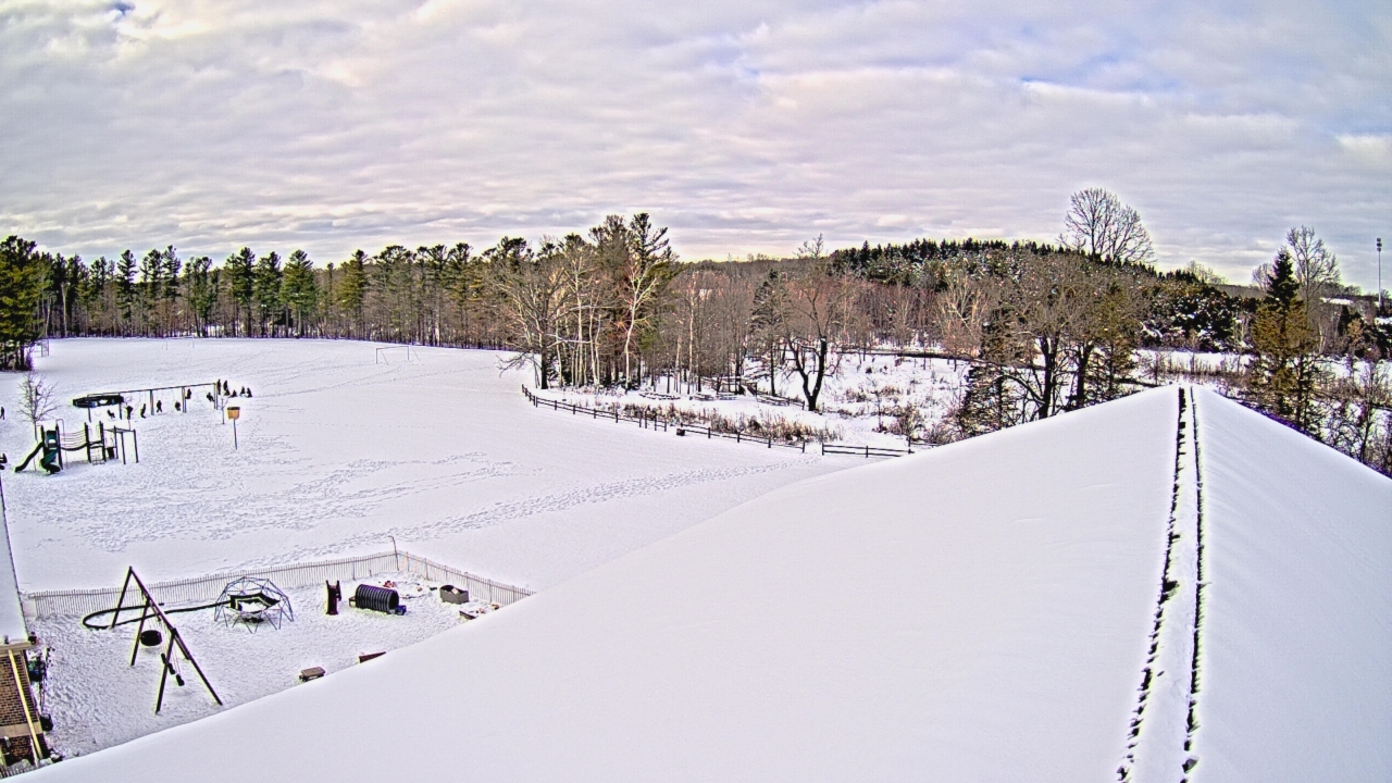 Thumbnail for current weather camera view from St Johns Lutheran School in Newburg, Wisconsin