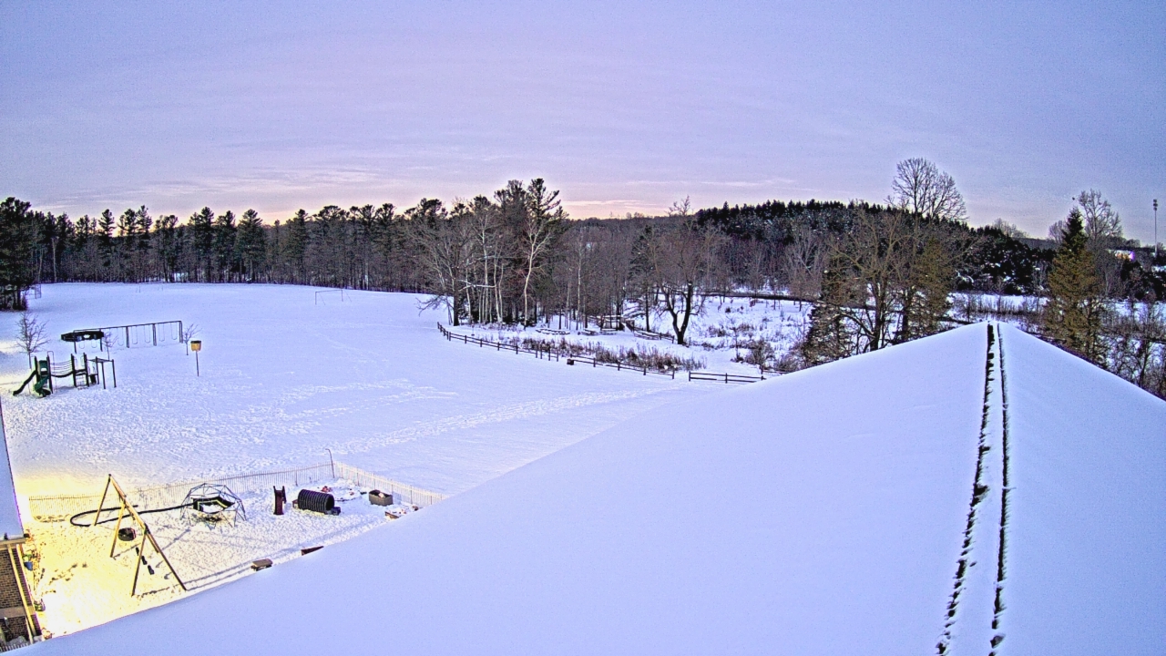 Thumbnail for current weather camera view from St Johns Lutheran School in Newburg, Wisconsin