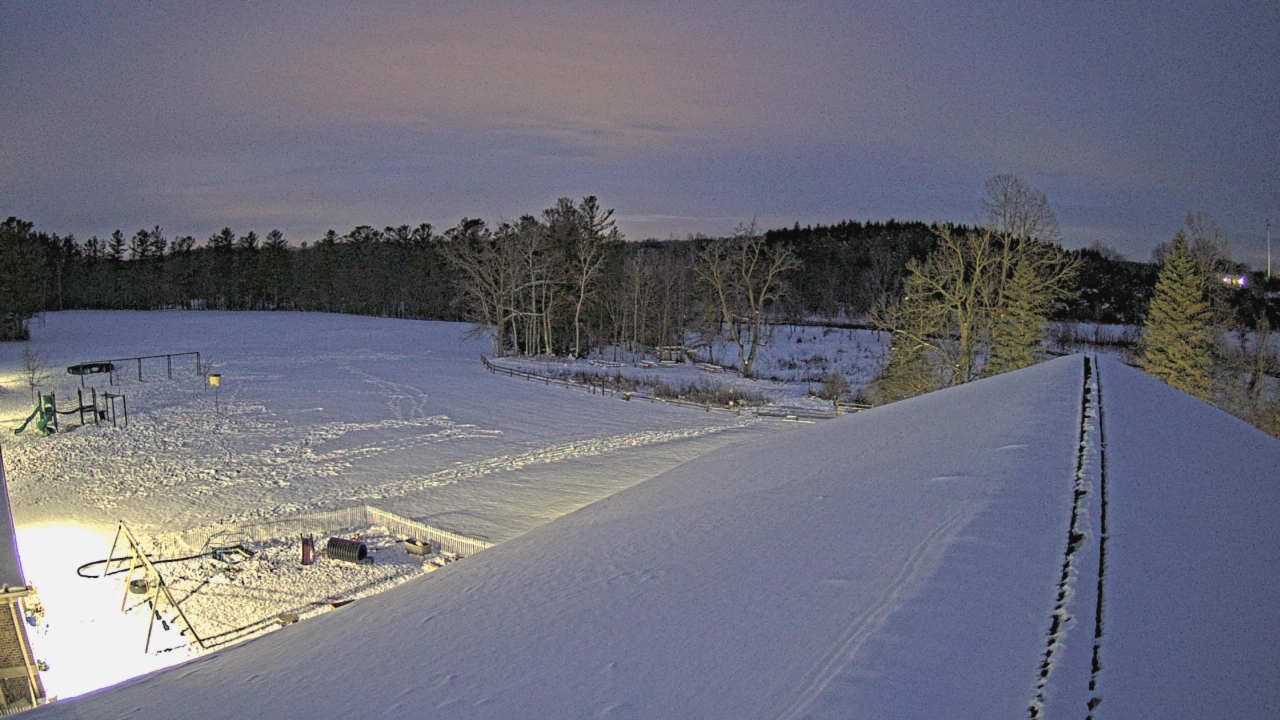 Thumbnail for current weather camera view from St Johns Lutheran School in Newburg, Wisconsin
