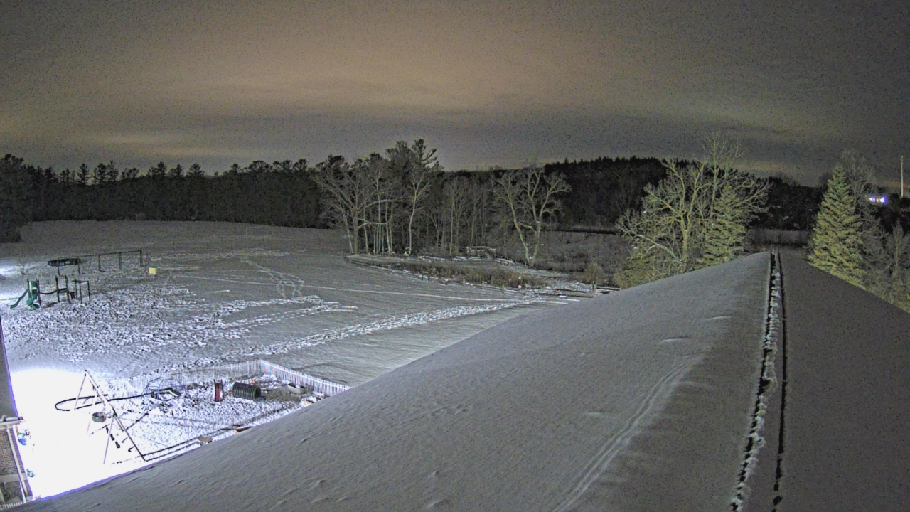 Thumbnail for current weather camera view from St Johns Lutheran School in Newburg, Wisconsin