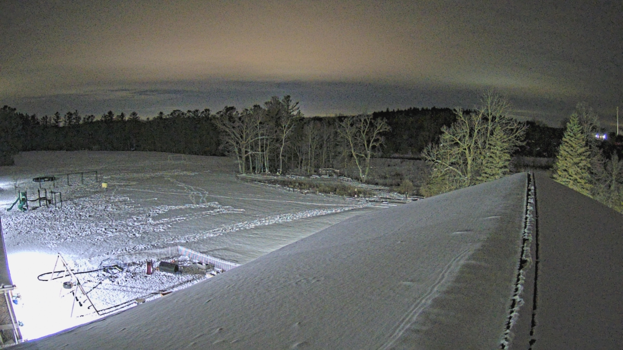Thumbnail for current weather camera view from St Johns Lutheran School in Newburg, Wisconsin