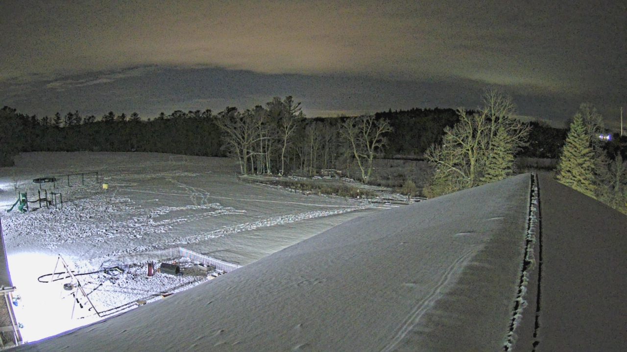 Thumbnail for current weather camera view from St Johns Lutheran School in Newburg, Wisconsin