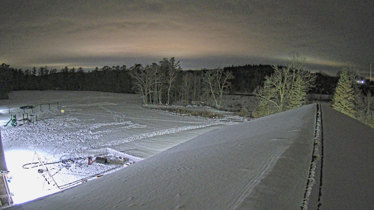 Thumbnail for current weather camera view from St Johns Lutheran School in Newburg, Wisconsin