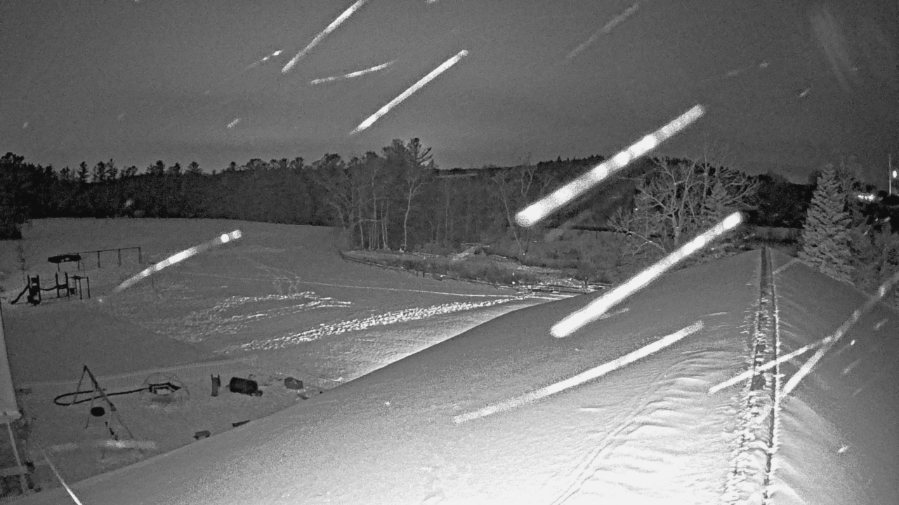 Thumbnail for current weather camera view from St Johns Lutheran School in Newburg, Wisconsin