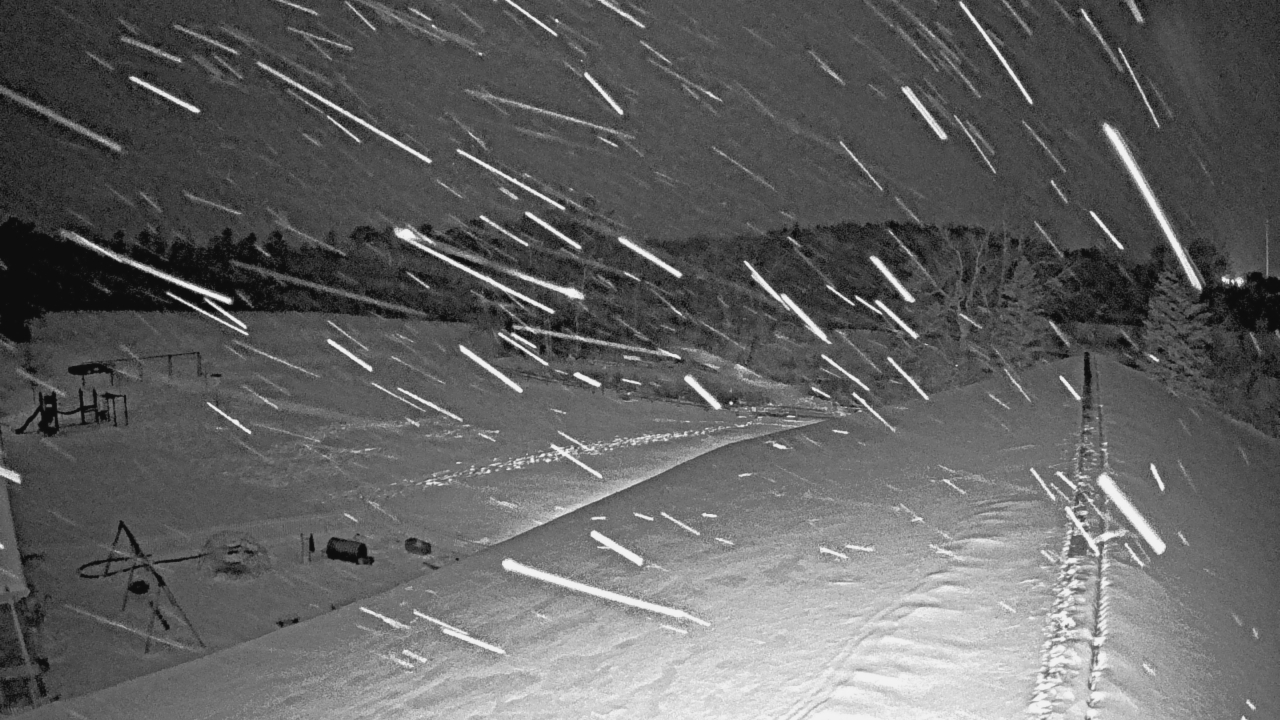 Thumbnail for current weather camera view from St Johns Lutheran School in Newburg, Wisconsin