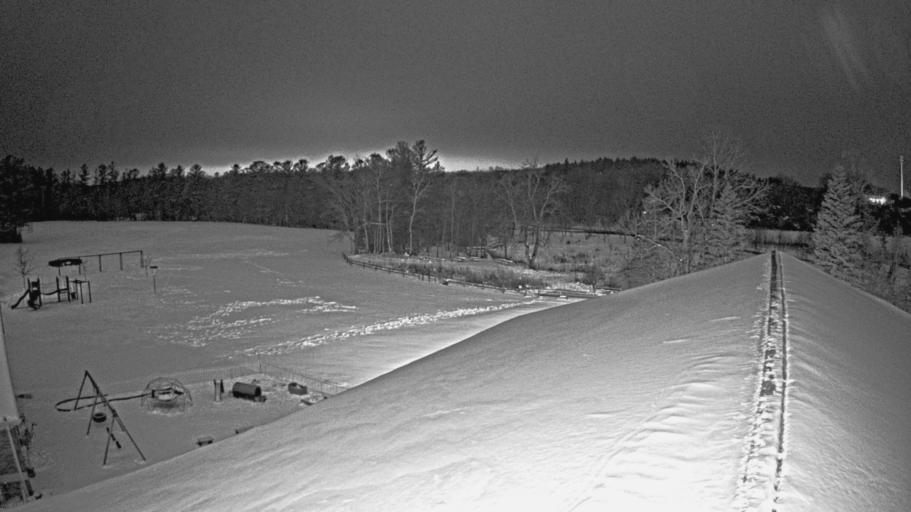 Thumbnail for current weather camera view from St Johns Lutheran School in Newburg, Wisconsin