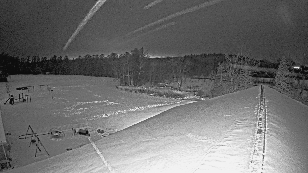 Thumbnail for current weather camera view from St Johns Lutheran School in Newburg, Wisconsin