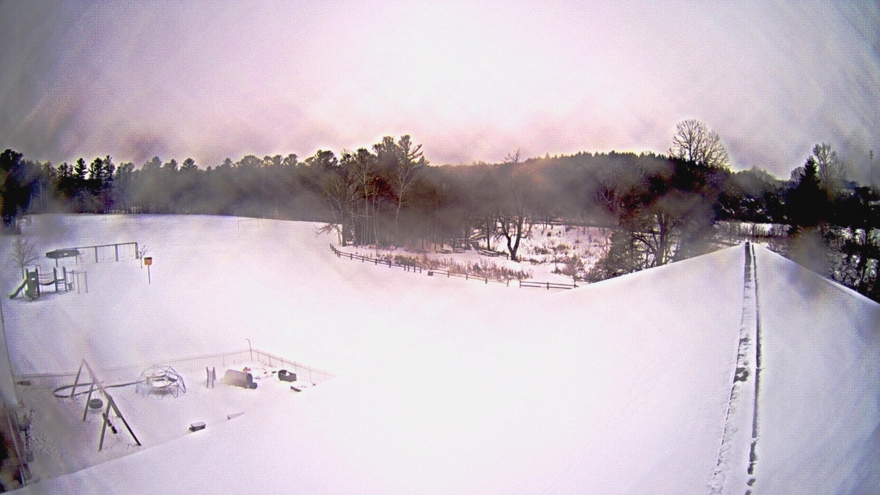 Thumbnail for current weather camera view from St Johns Lutheran School in Newburg, Wisconsin