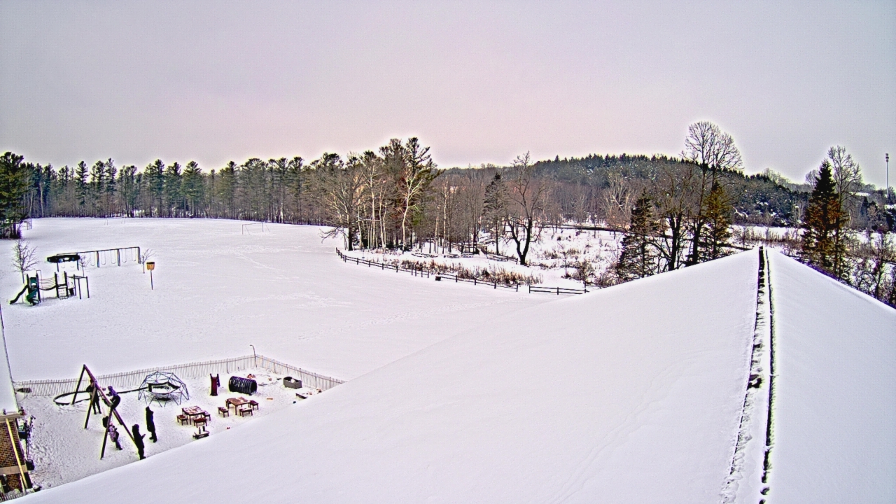 Thumbnail for current weather camera view from St Johns Lutheran School in Newburg, Wisconsin