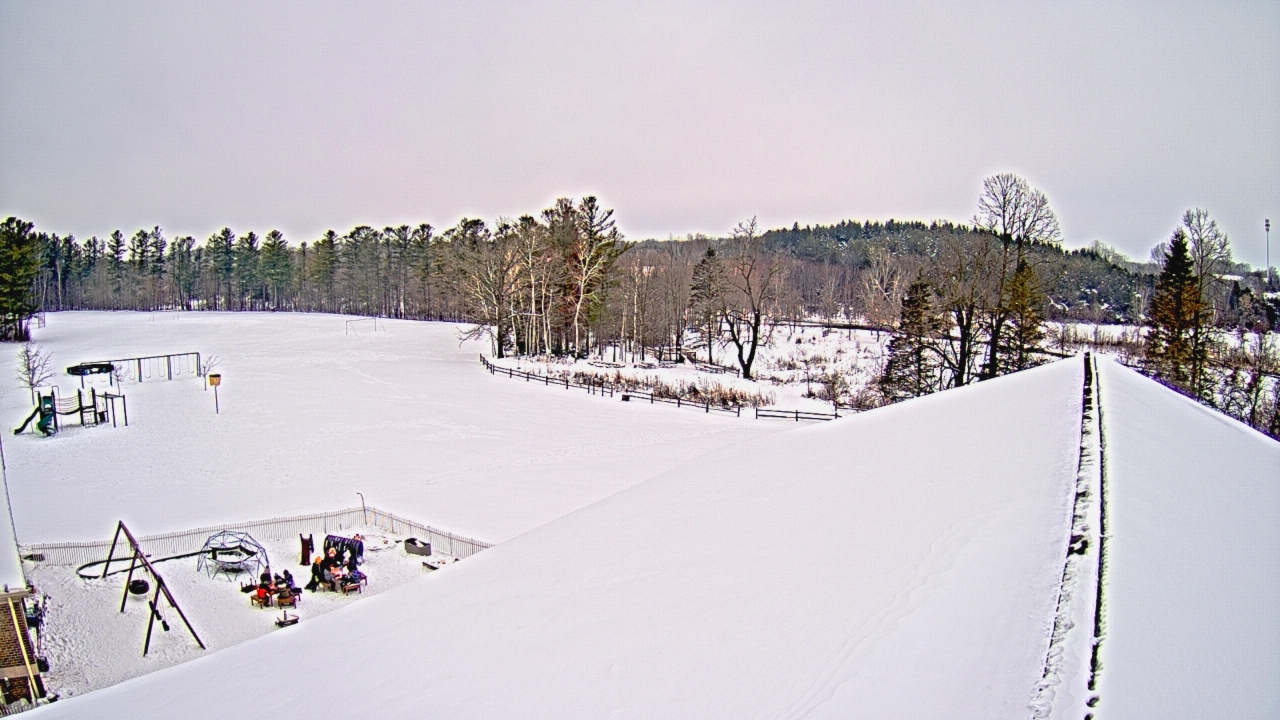 Thumbnail for current weather camera view from St Johns Lutheran School in Newburg, Wisconsin