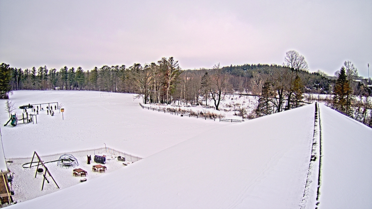 Thumbnail for current weather camera view from St Johns Lutheran School in Newburg, Wisconsin