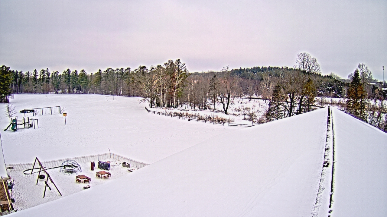Thumbnail for current weather camera view from St Johns Lutheran School in Newburg, Wisconsin