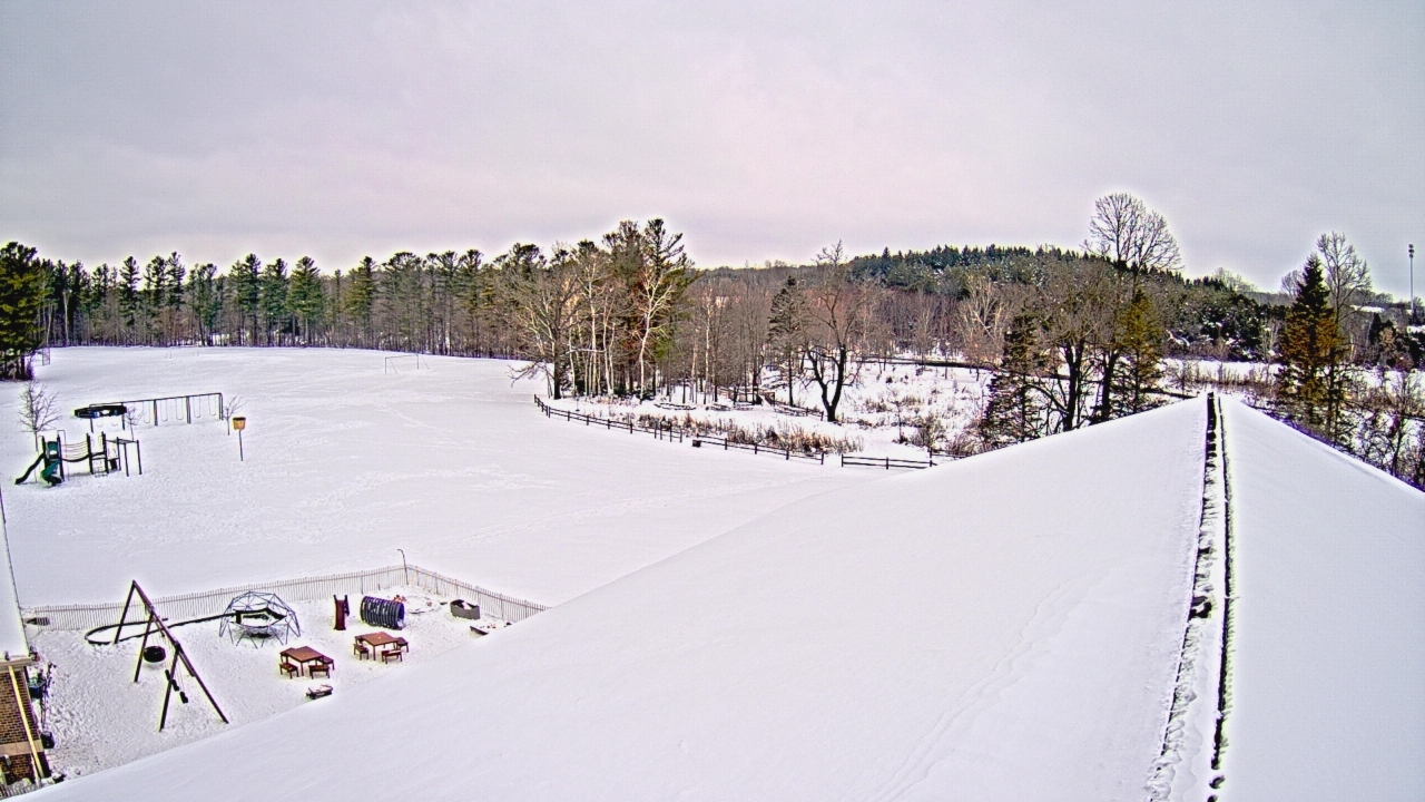 Thumbnail for current weather camera view from St Johns Lutheran School in Newburg, Wisconsin