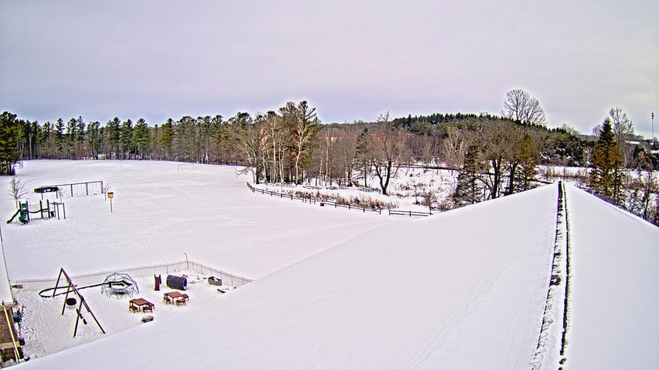 Thumbnail for current weather camera view from St Johns Lutheran School in Newburg, Wisconsin
