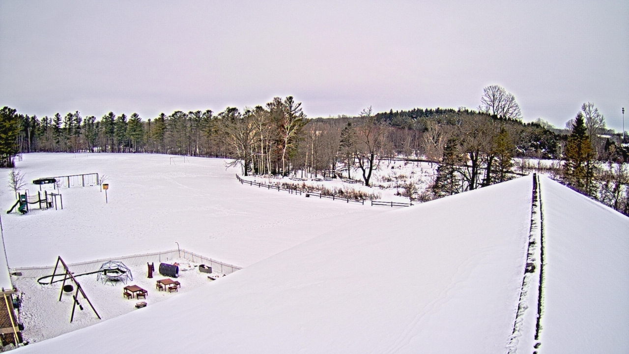 Thumbnail for current weather camera view from St Johns Lutheran School in Newburg, Wisconsin