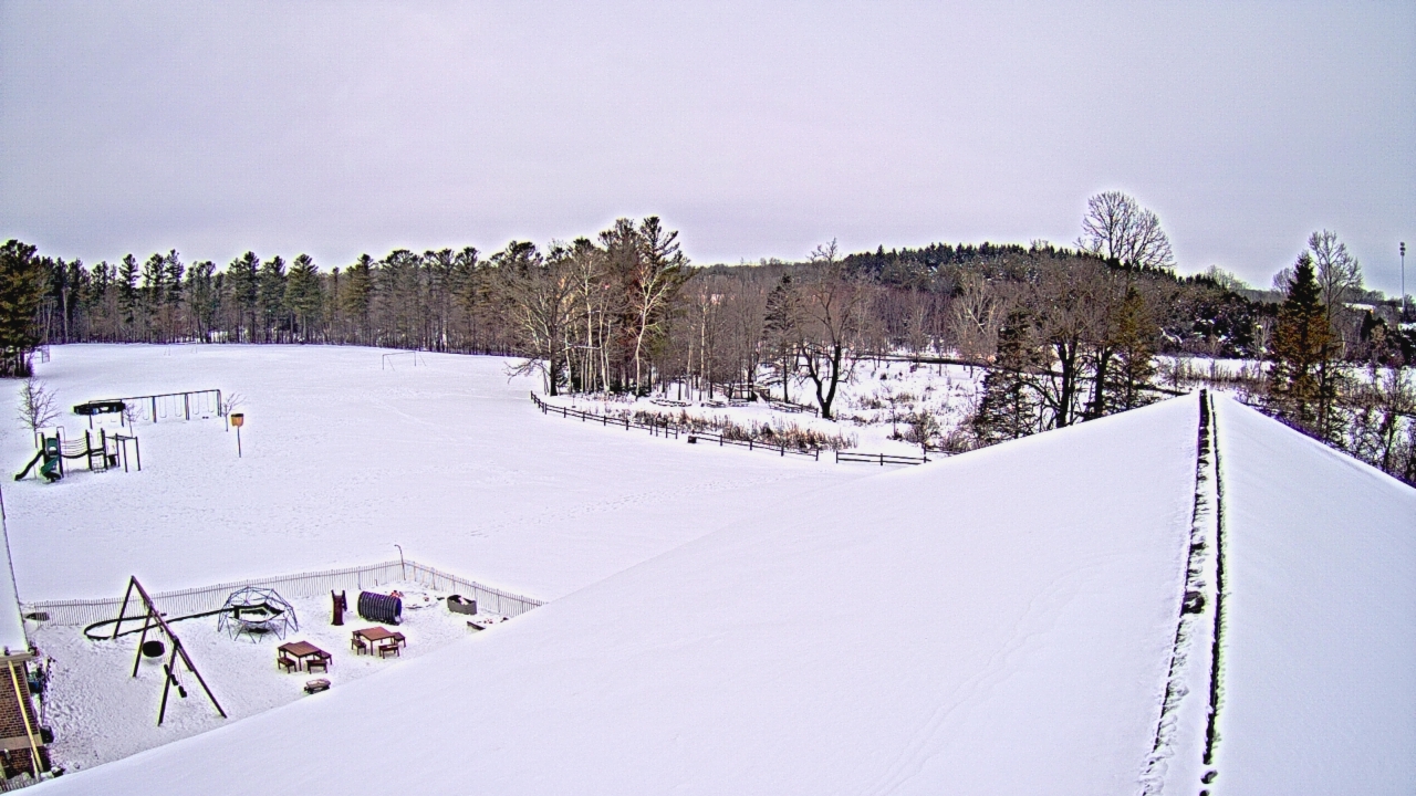 Thumbnail for current weather camera view from St Johns Lutheran School in Newburg, Wisconsin
